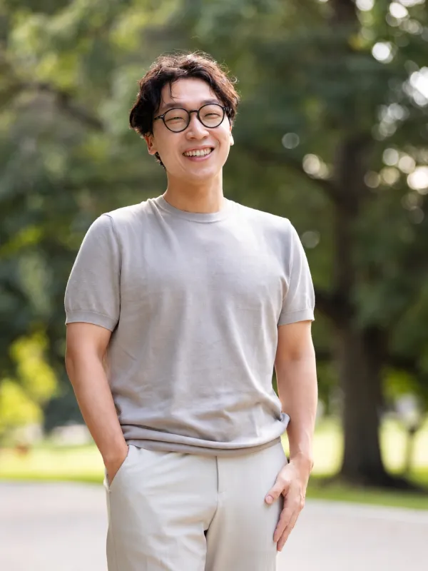 Young-Gwan Yoon headshot